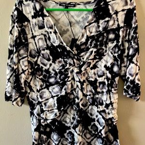 CABLE AND GAUGE BLACK AND WHITE BLOUSE